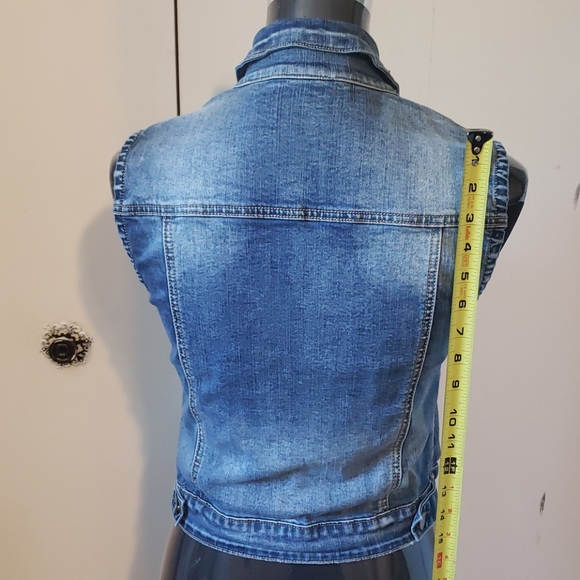 JEAN VEST SZ M KISS PINK - Picture 3 of 8